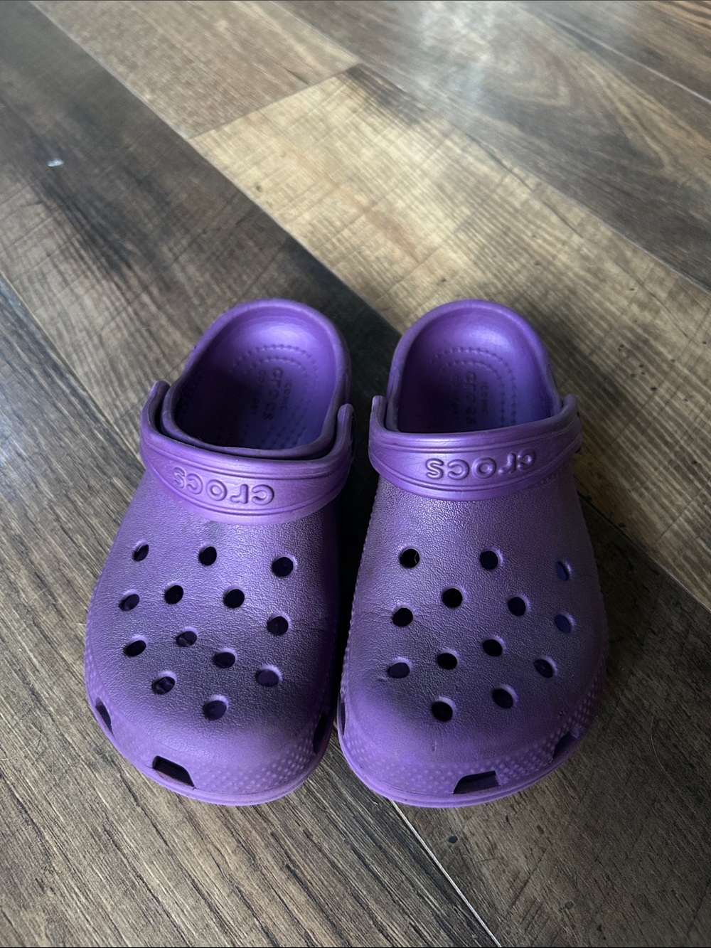 CROCS Kids Purple Classic Clogs with Heel Strap